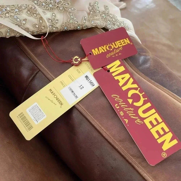 NWT MayQueen Couture Ballgown Beaded Jeweled Sz 12 - Picture 6 of 7